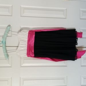 EUC Women's Junior Semi-Formal Dress   Size Small